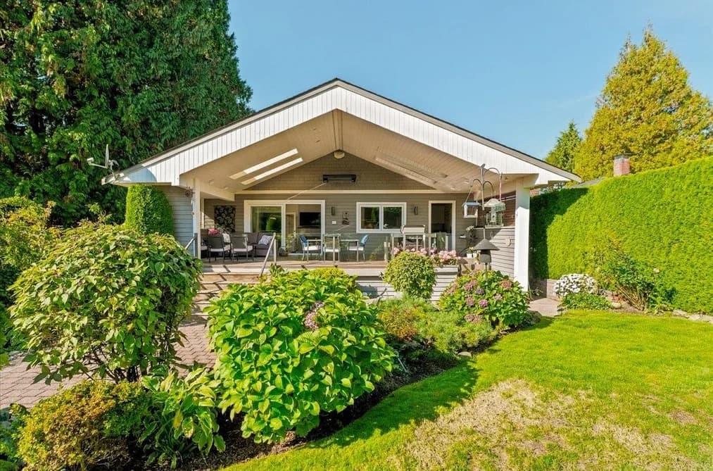1160 14TH STREET, West Vancouver, BC — Residential for Sale - Main Photo