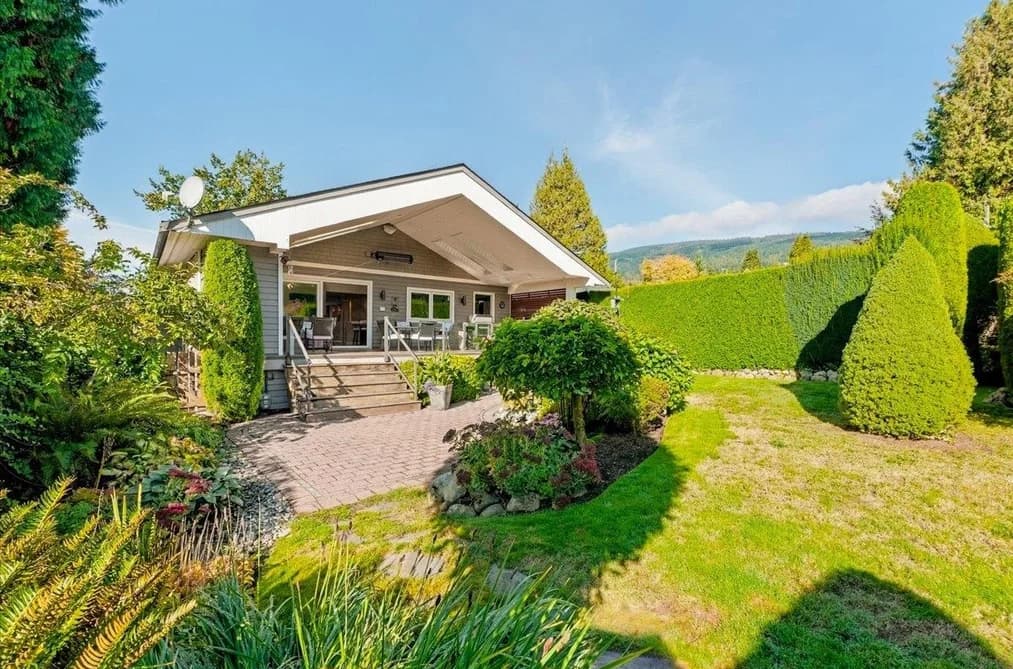 1160 14TH STREET, West Vancouver, BC — Residential for Sale - Photo 2