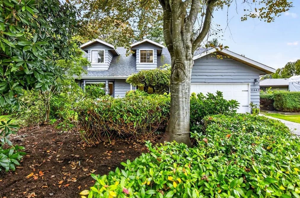 11643 192B STREET, Pitt Meadows, BC — Residential for Sale - Photo 2