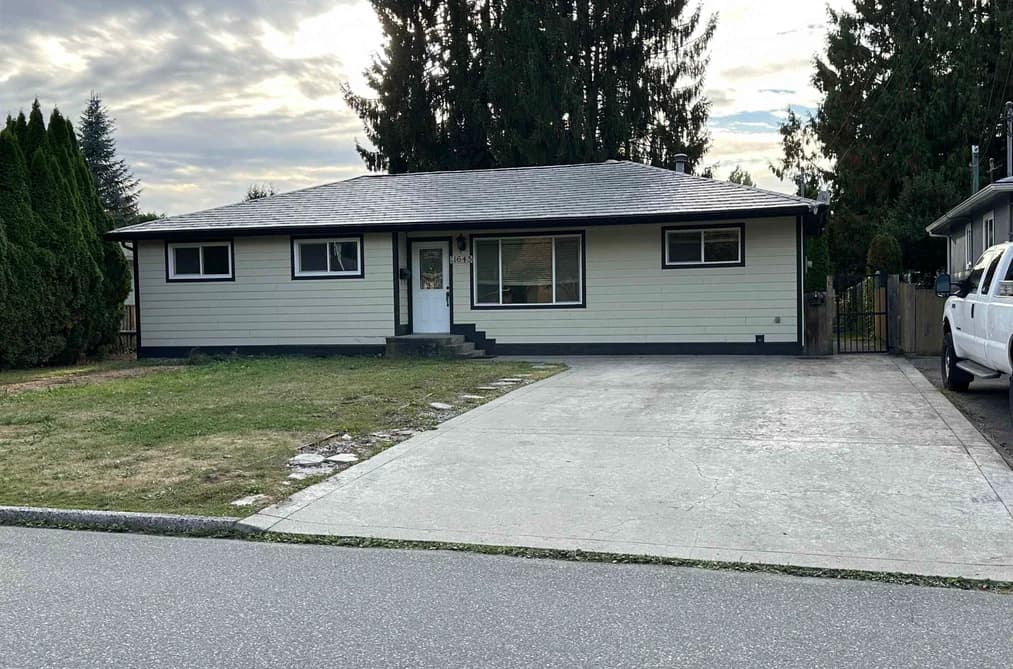 11645 STEEVES STREET, Maple Ridge, BC — Residential for Sale - Photo 2