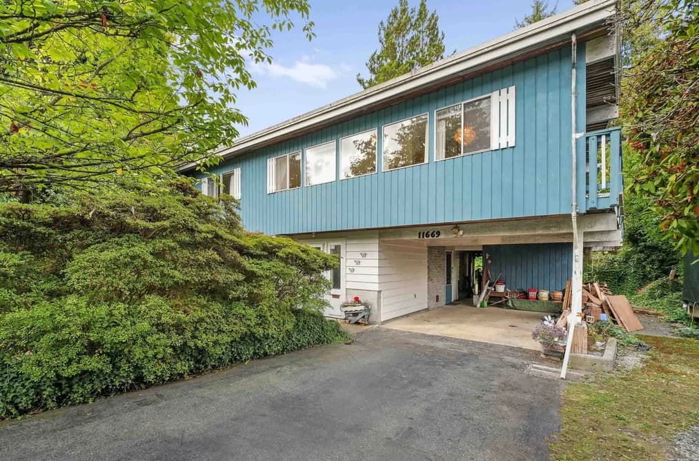 11669 228 STREET, Maple Ridge, BC — Residential for Sale - Photo 2