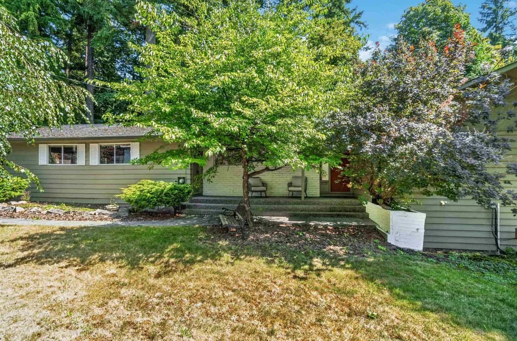 1168 CHARLAND AVENUE, Coquitlam, BC — Residential for Sale - Photo 2