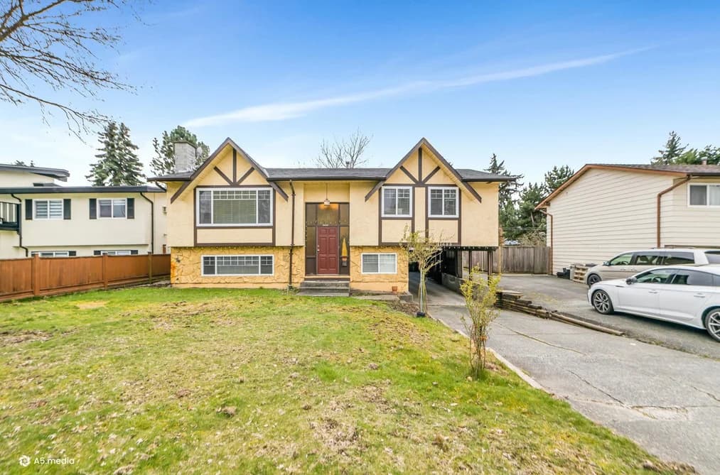 11688 85A AVENUE, Delta, BC — Residential for Sale - Photo 2