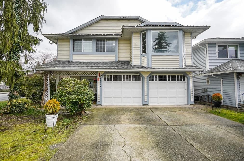 11698 206A STREET, Maple Ridge, BC — Residential for Sale - Photo 2