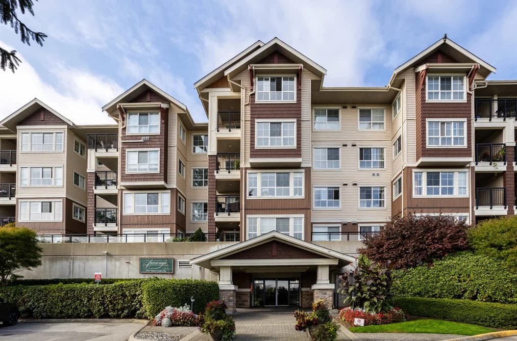 117 19677 MEADOW GARDENS WAY, Pitt Meadows, BC — Residential for Sale - Main Photo