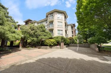 Condo for sale at 117 20259 Michaud Crescent Langley British Columbia - MLS: R3156784