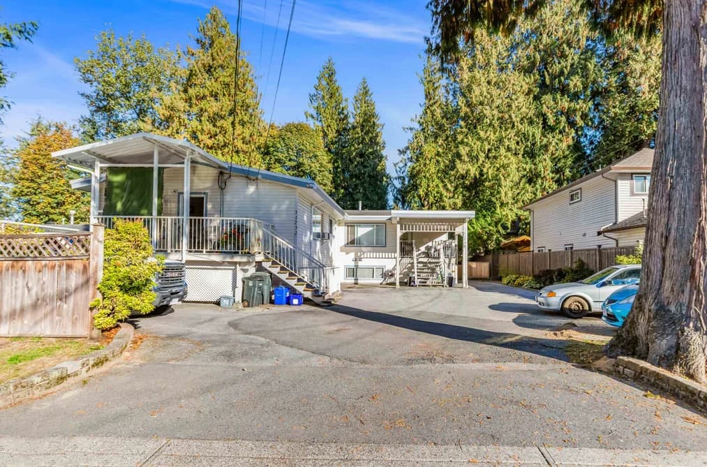 11730 11732 BONSON ROAD, Pitt Meadows, BC — Residential Income for Sale - Photo 2