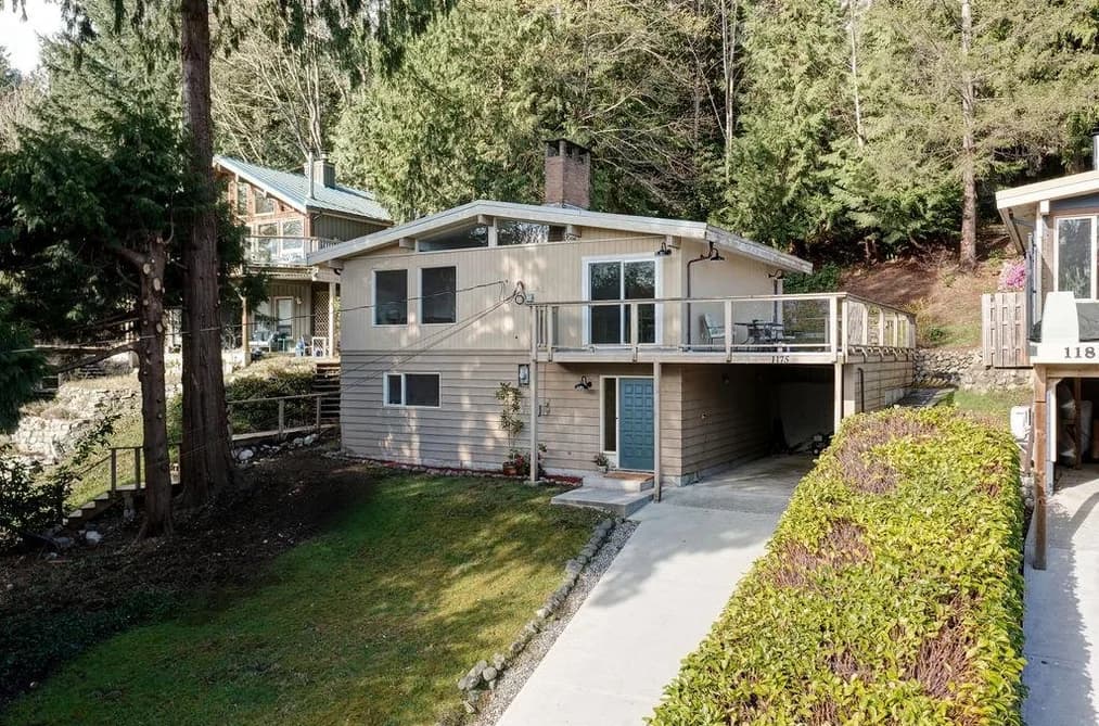 1175 MARINE DRIVE, Gibsons, BC — Residential for Sale - Photo 2