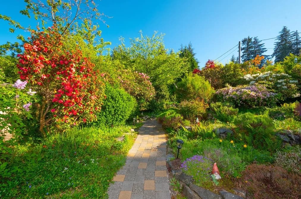 1177 ADAMS ROAD, Bowen Island, BC — Residential for Sale - Photo 2