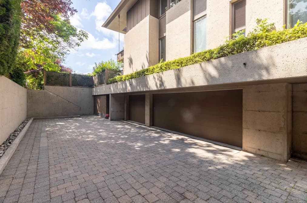 1178 LAURIER AVENUE, Vancouver, BC — Residential for Sale - Photo 2