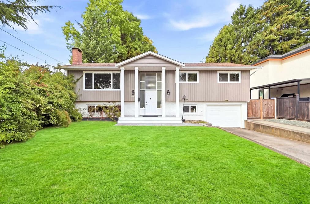 11781 84A AVENUE, Delta, BC — Residential for Sale - Photo 2