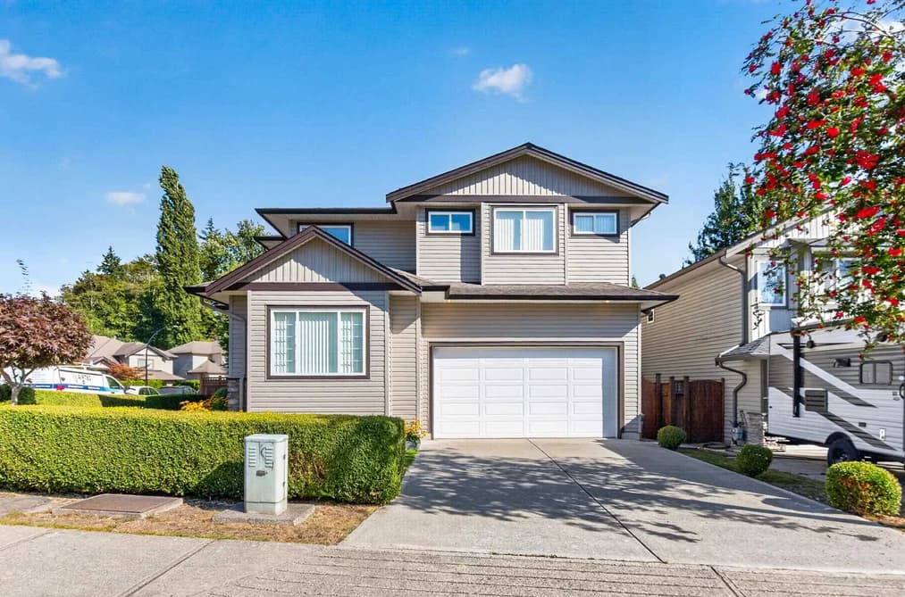 11785 GILLAND LOOP, Maple Ridge, BC — Residential for Sale - Photo 2