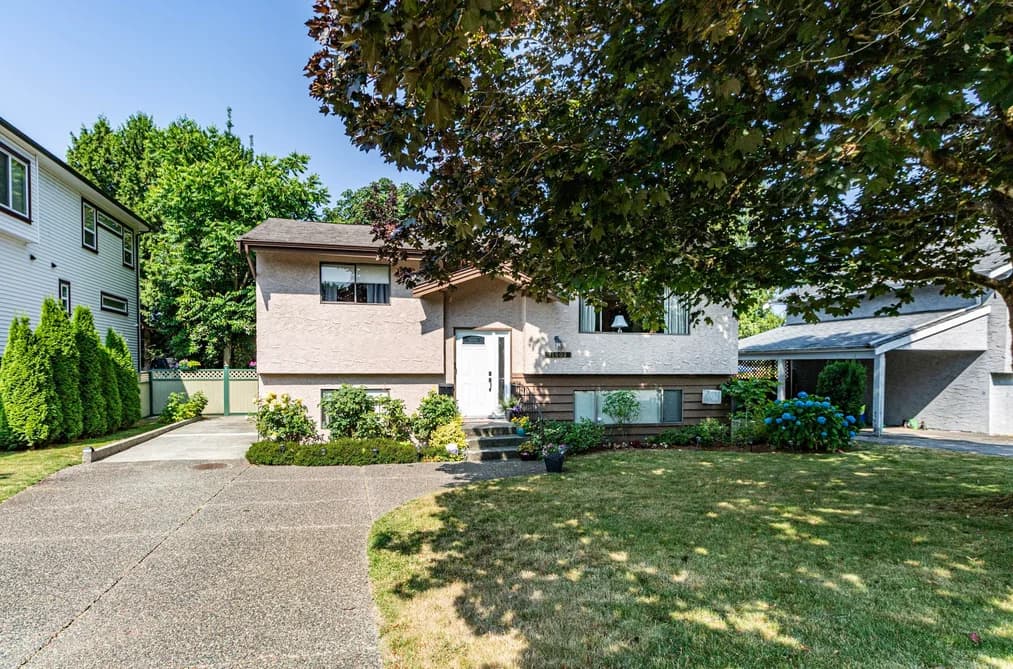 11809 230 STREET, Maple Ridge, BC — Residential for Sale - Photo 2