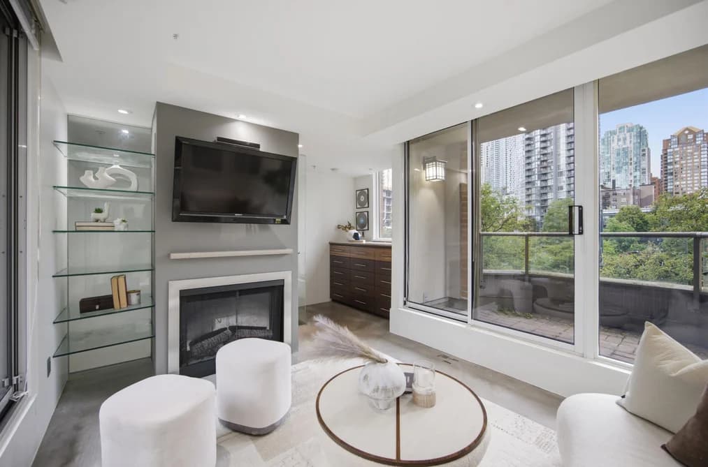 1182 RICHARDS STREET, Vancouver, BC — Residential for Sale - Main Photo