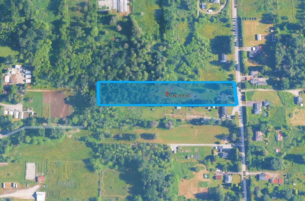 11829 243RD STREET, Maple Ridge, BC — Residential for Sale - Photo 2