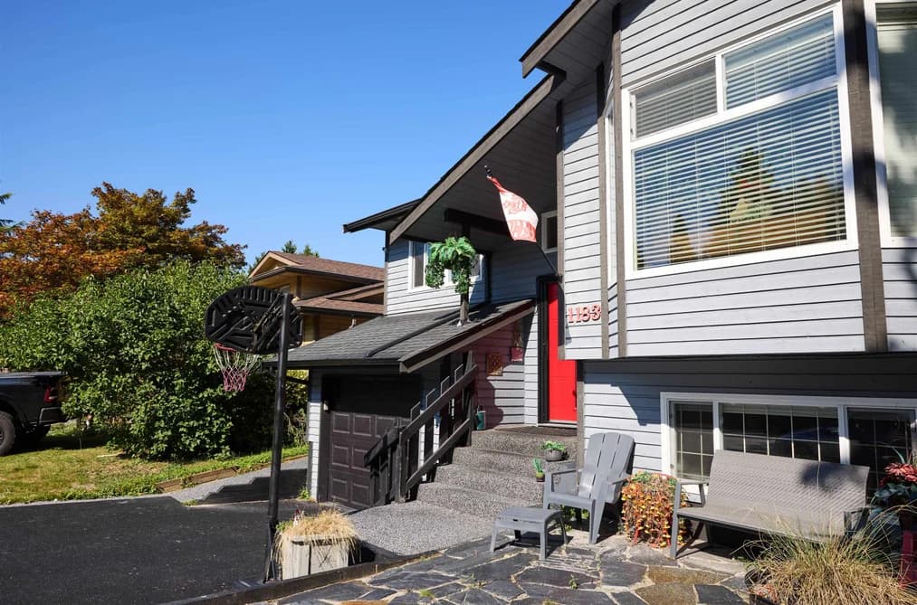 1183 FALCON DRIVE, Coquitlam, BC — Residential for Sale - Photo 2
