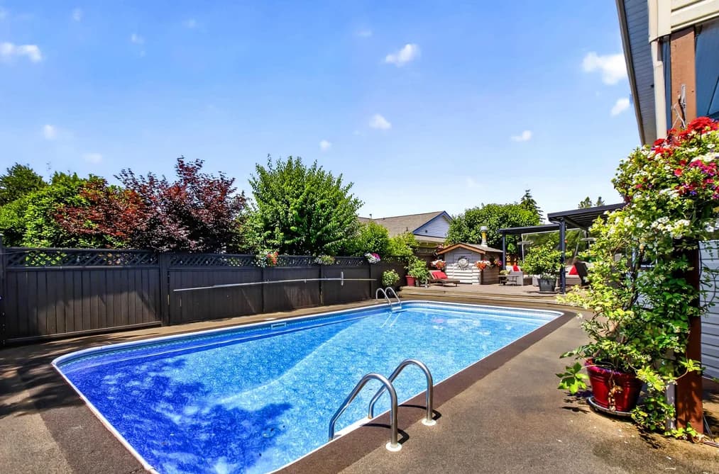 11845 190TH STREET, Pitt Meadows, BC — Residential for Sale - Photo 2