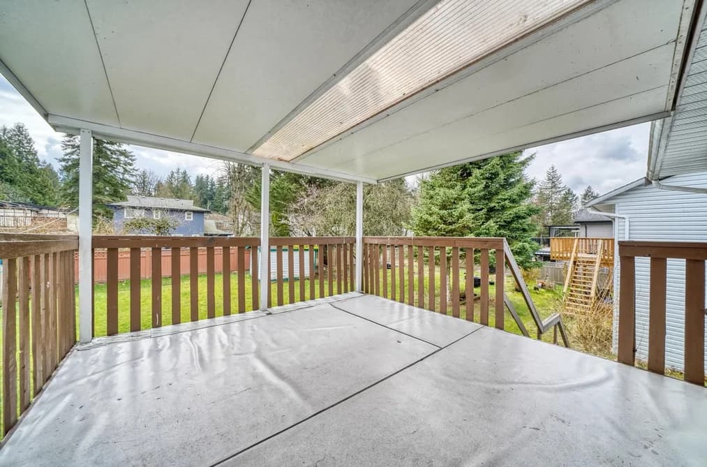 11866 98 AVENUE, Surrey, BC — Residential for Sale - Photo 2