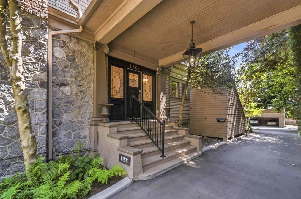 1188 LAURIER AVENUE, Vancouver, BC — Residential for Sale - Photo 2