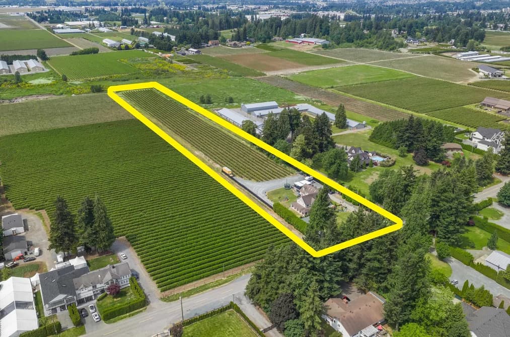 1189 GLADWIN ROAD, Abbotsford, BC — Residential for Sale - Photo 2