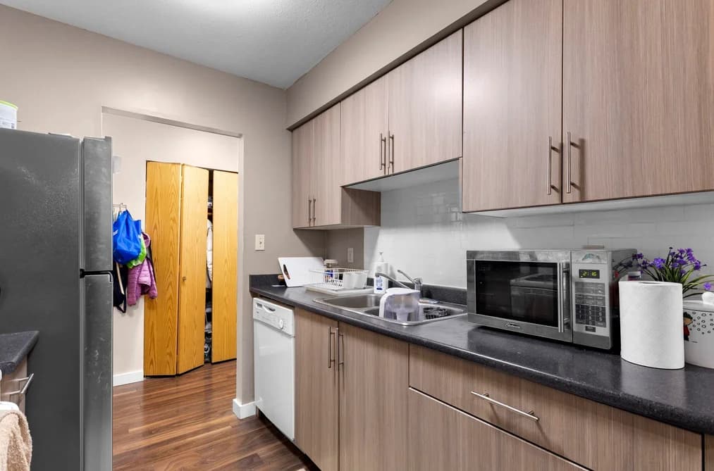 119 4363 HALIFAX STREET, Burnaby, BC — Residential for Sale - Main Photo