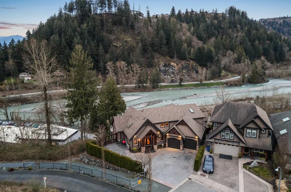 119 45473 ARIEL PLACE, Cultus Lake, BC — Residential for Sale - Main Photo