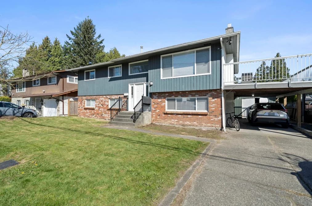 11925 92A AVENUE, Delta, BC — Residential for Sale - Photo 2