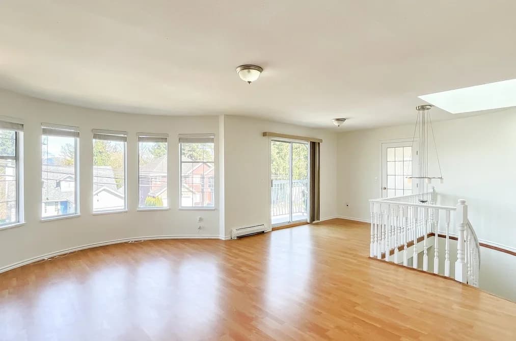 11942 99 AVENUE, Surrey, BC — Residential for Sale - Photo 2