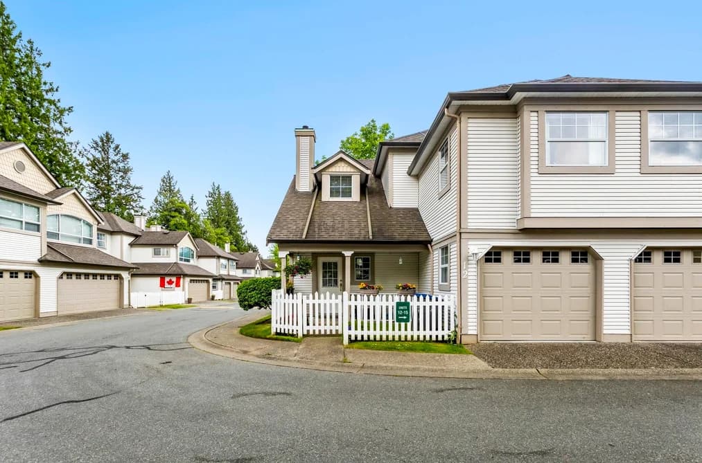 12 16318 82 AVENUE, Surrey, BC — Residential for Sale - Photo 2