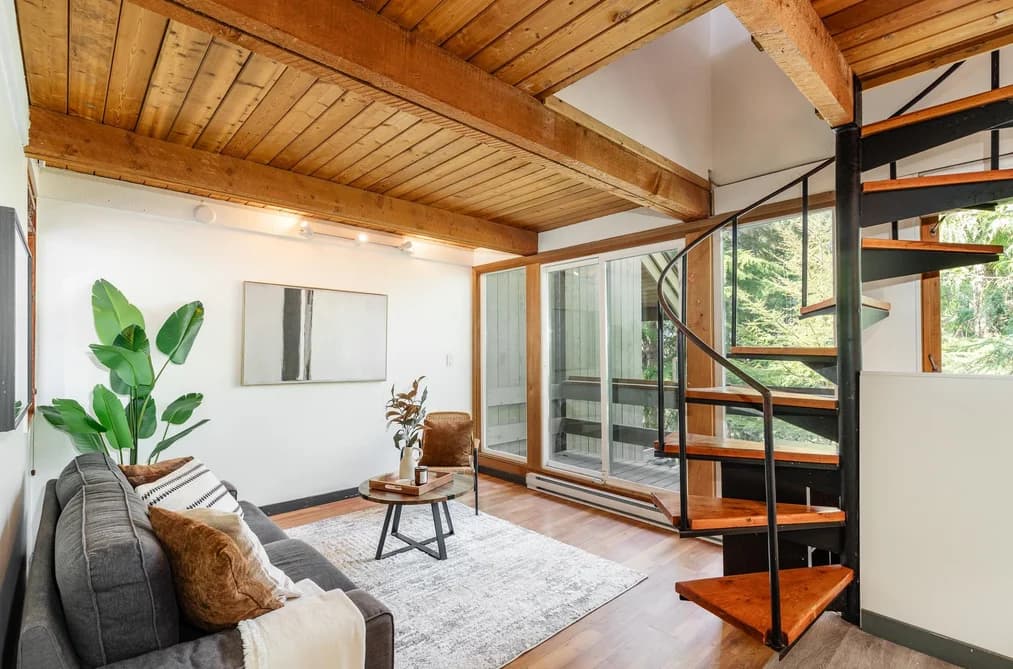 12 2301 CAVENDISH WAY, Whistler, BC — Residential for Sale - Photo 2
