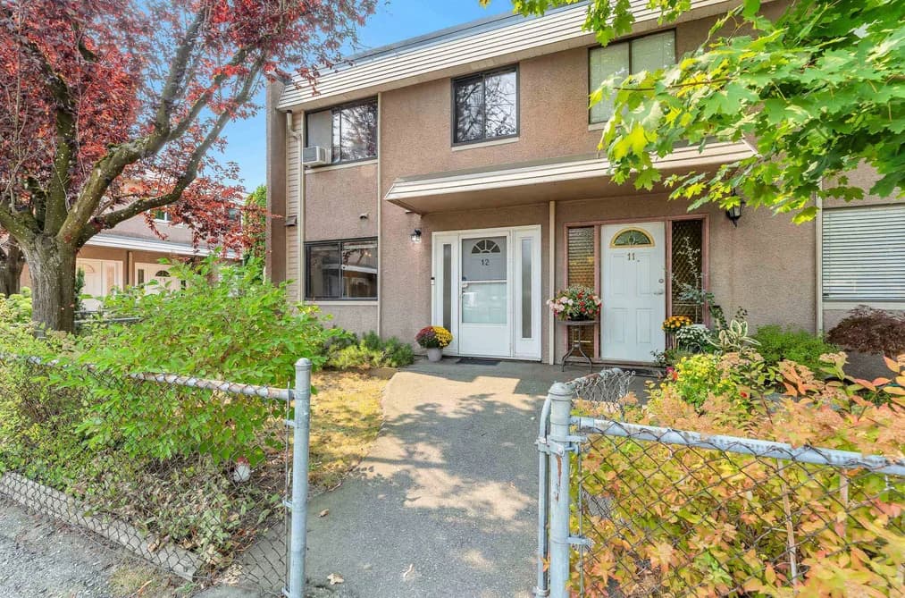 12 27090 32 AVENUE, Langley, BC — Residential for Sale - Main Photo