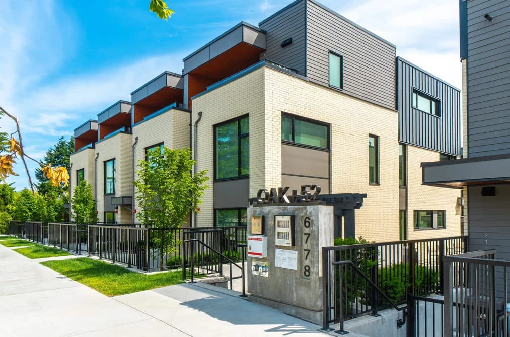 12 6778 OAK STREET, Vancouver, BC — Residential for Sale - Photo 2