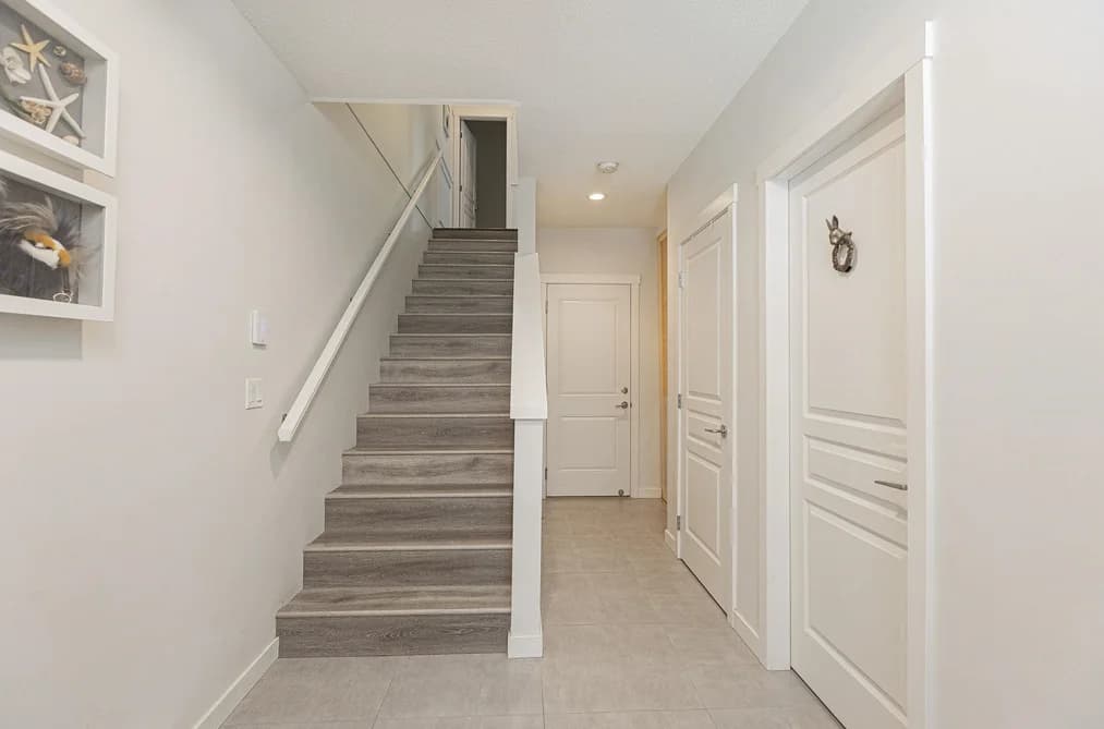 120 10388 NO. 2 ROAD, Richmond, BC — Residential for Sale - Photo 2