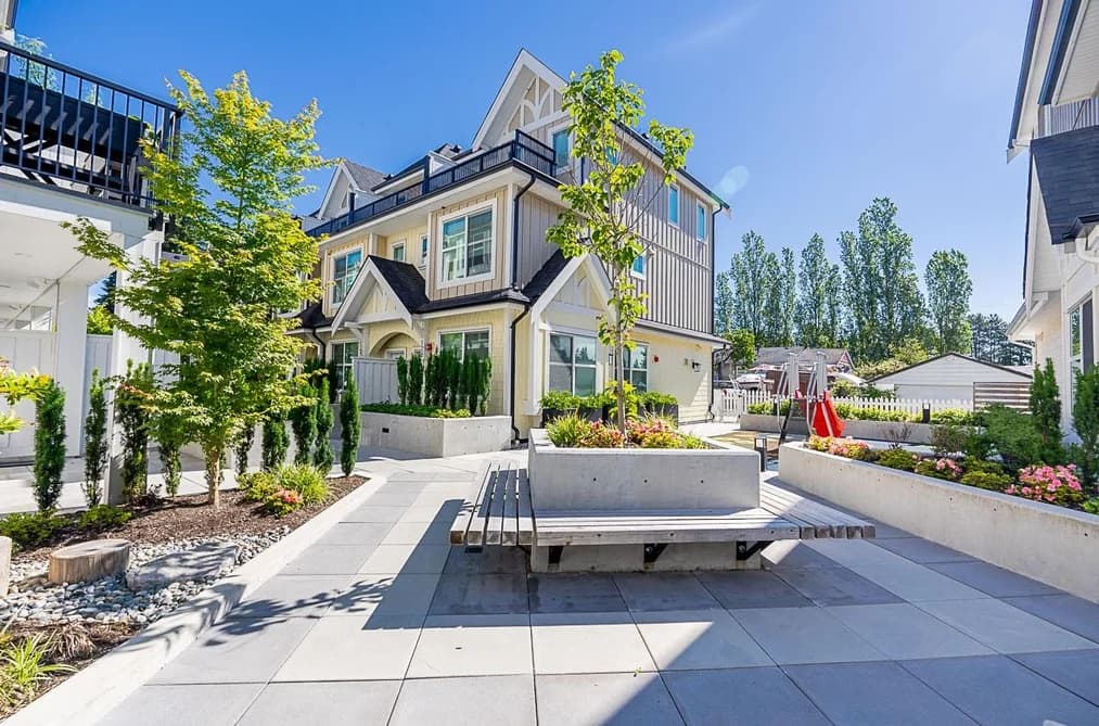 120 707 ROBINSON STREET, Coquitlam, BC — Residential for Sale - Photo 2