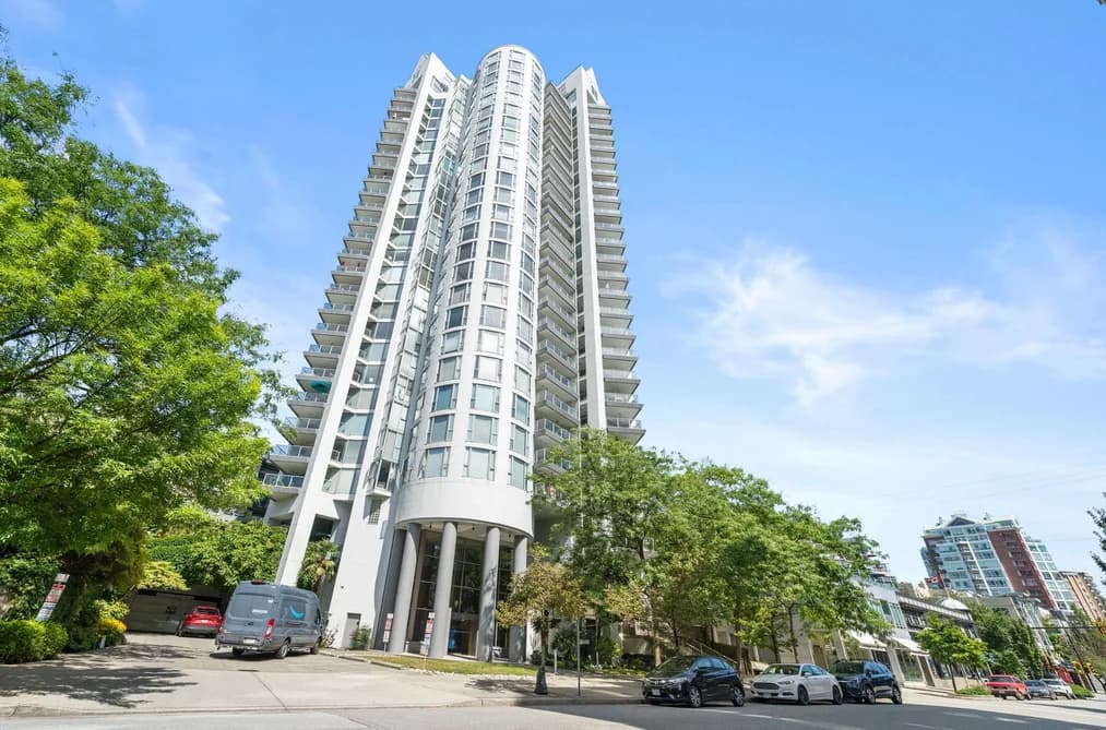 1201 120 W 2ND STREET, North Vancouver, BC — Residential for Sale - Photo 2