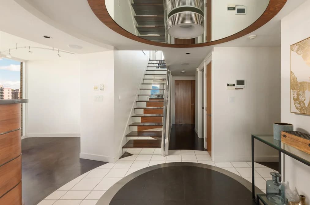 1201 1633 W 10TH AVENUE, Vancouver, BC — Residential for Sale - Photo 2