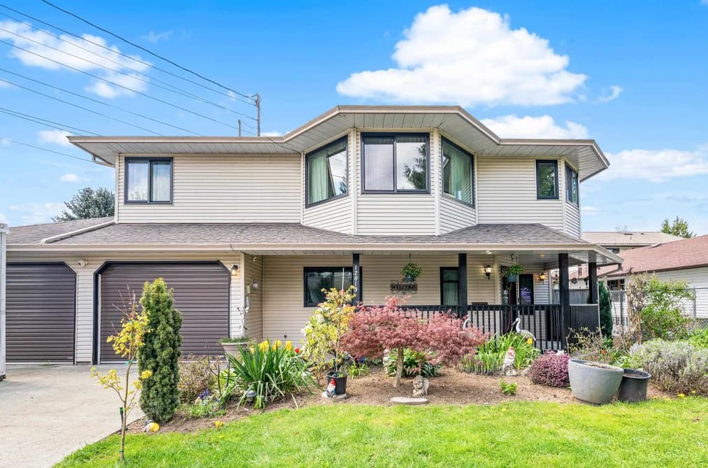 12019 206 STREET, Maple Ridge, BC — Residential for Sale - Main Photo