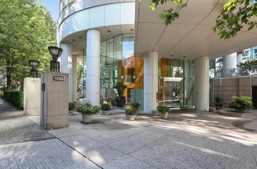 1203 1200 ALBERNI STREET, Vancouver, BC — Residential for Sale - Photo 2