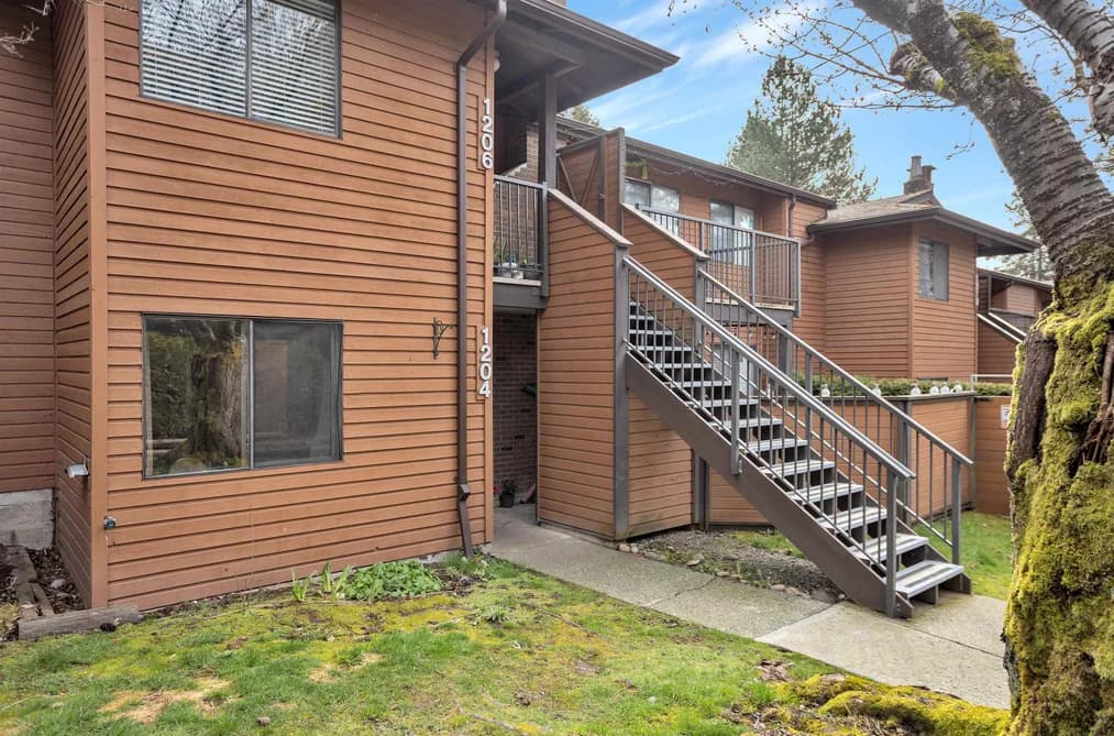 1204 10620 150 STREET, Surrey, BC — Residential for Sale - Photo 2