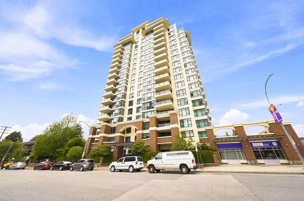 1205 615 HAMILTON STREET, New Westminster, BC — Residential for Sale - Photo 2