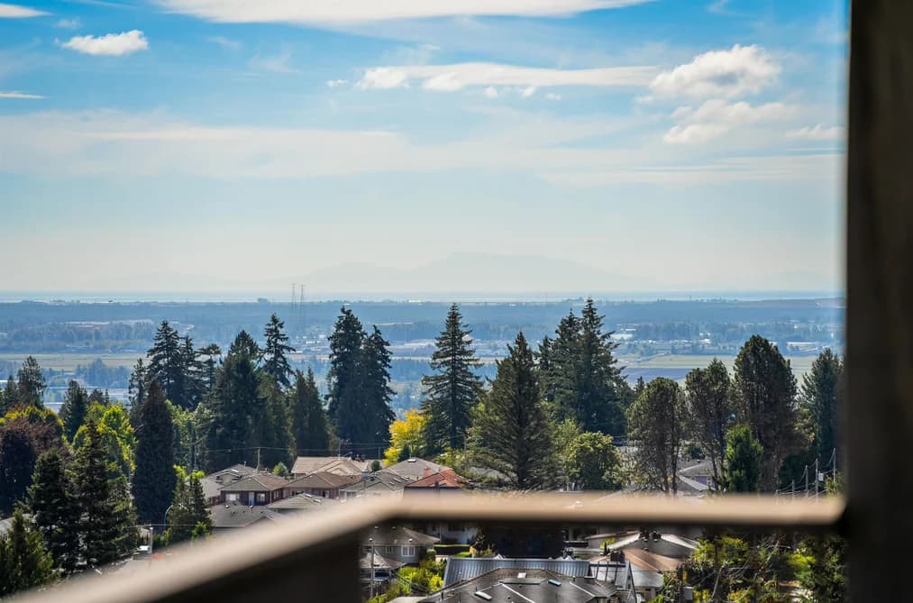 1205 6595 WILLINGDON AVENUE, Burnaby, BC — Residential for Sale - Photo 2