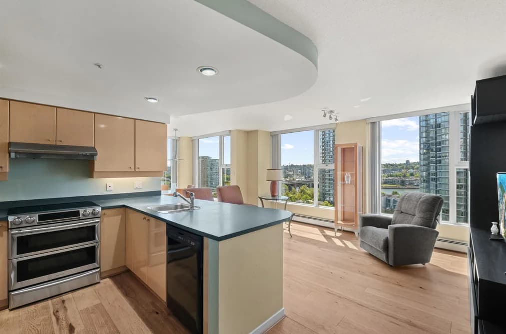 1207 1009 EXPO BOULEVARD, Vancouver, BC — Residential for Sale - Main Photo