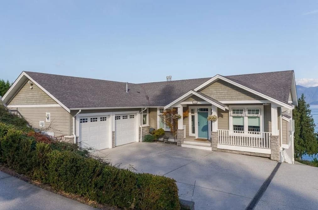 1208 ST ANDREWS ROAD, Gibsons, BC — Residential for Sale - Main Photo