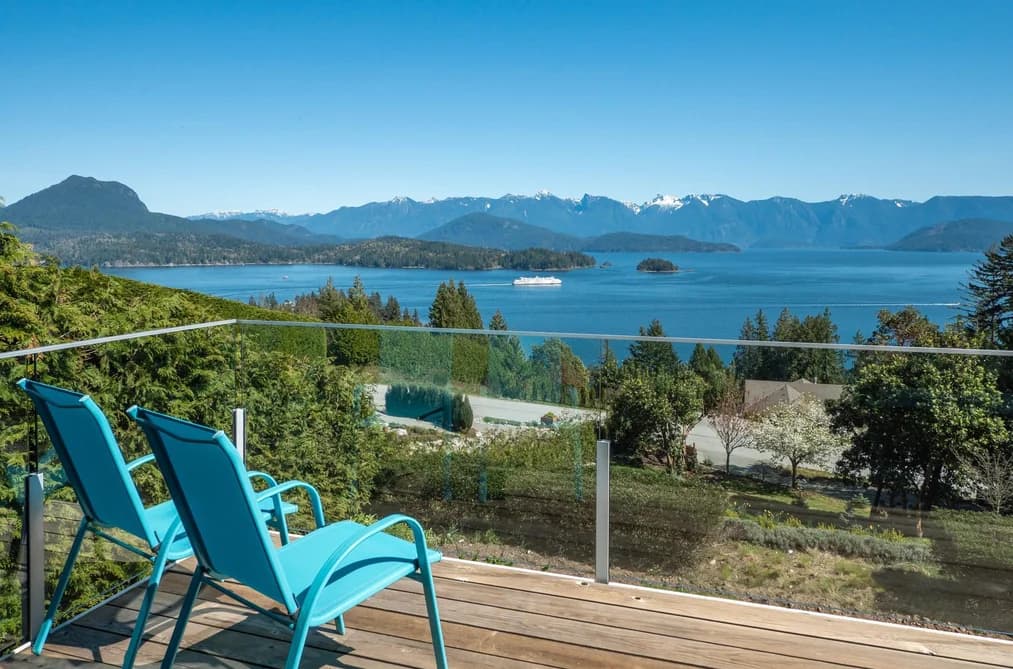 1209-1213 ST. ANDREWS ROAD, Gibsons, BC — Residential for Sale - Photo 2