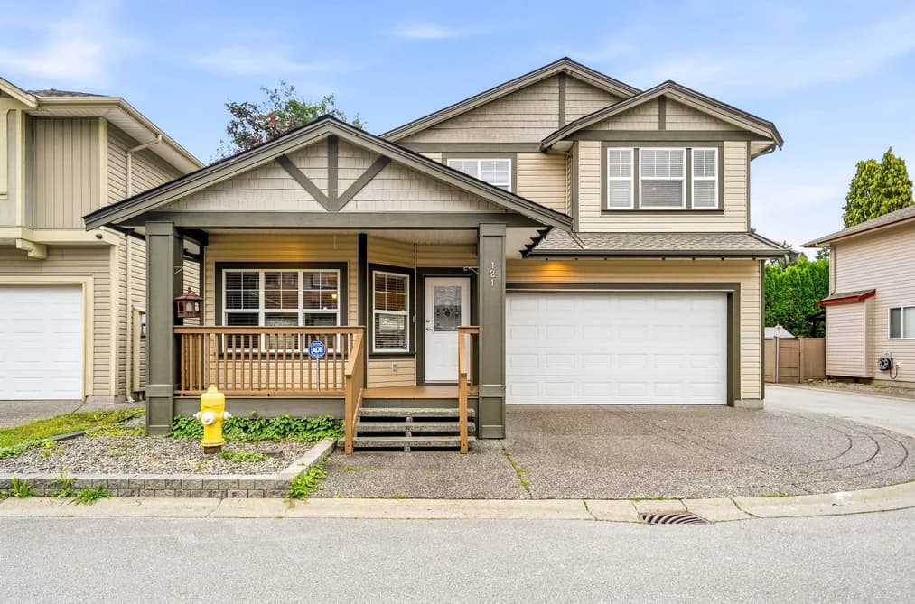 121 21868 LOUGHEED HIGHWAY, Maple Ridge, BC — Residential for Sale - Main Photo