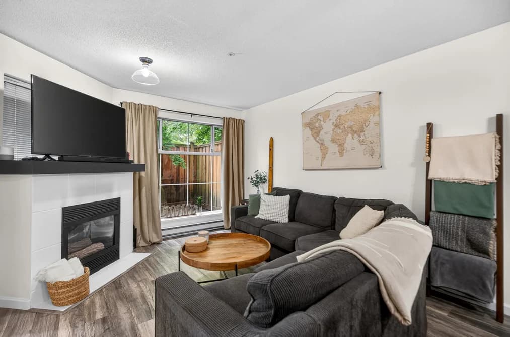 121 2678 DIXON STREET, Port Coquitlam, BC — Residential for Sale - Photo 2