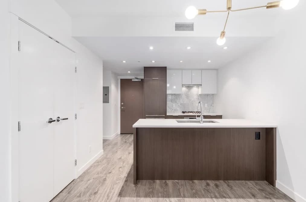 1210 110 SWITCHMEN STREET, Vancouver, BC — Residential for Sale - Photo 2