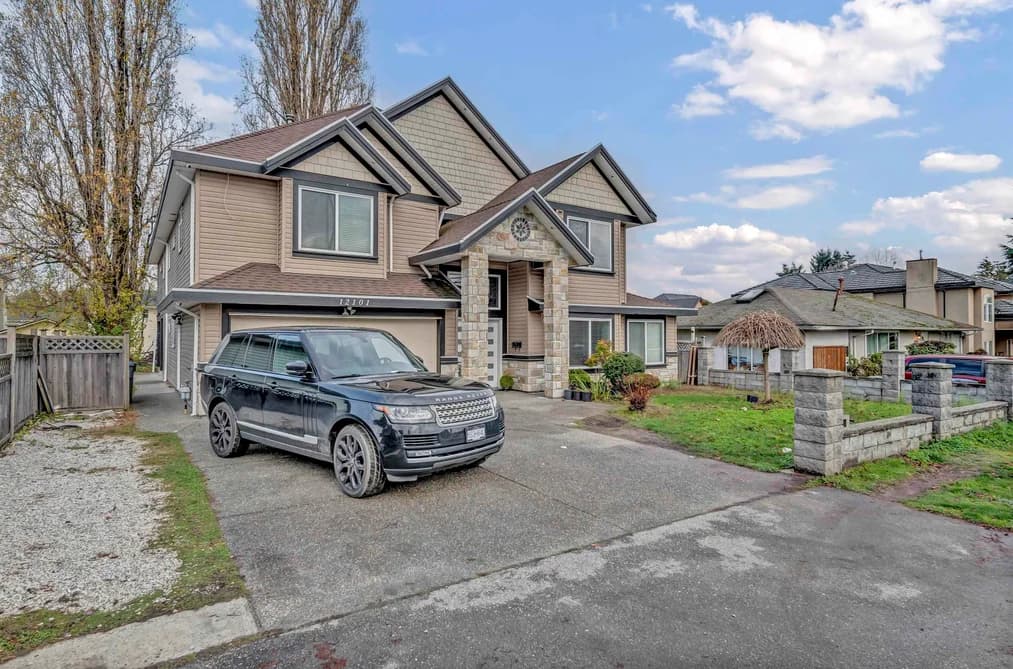 12101 84 AVENUE, Surrey, BC — Residential for Sale - Photo 2