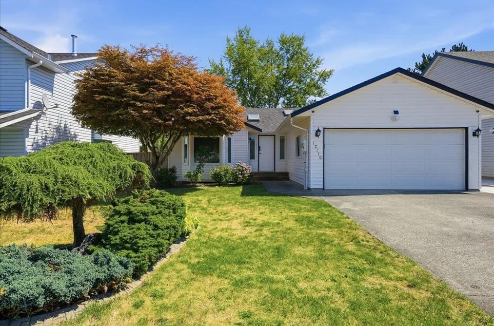 12110 BLOSSOM STREET, Maple Ridge, BC — Residential for Sale - Main Photo