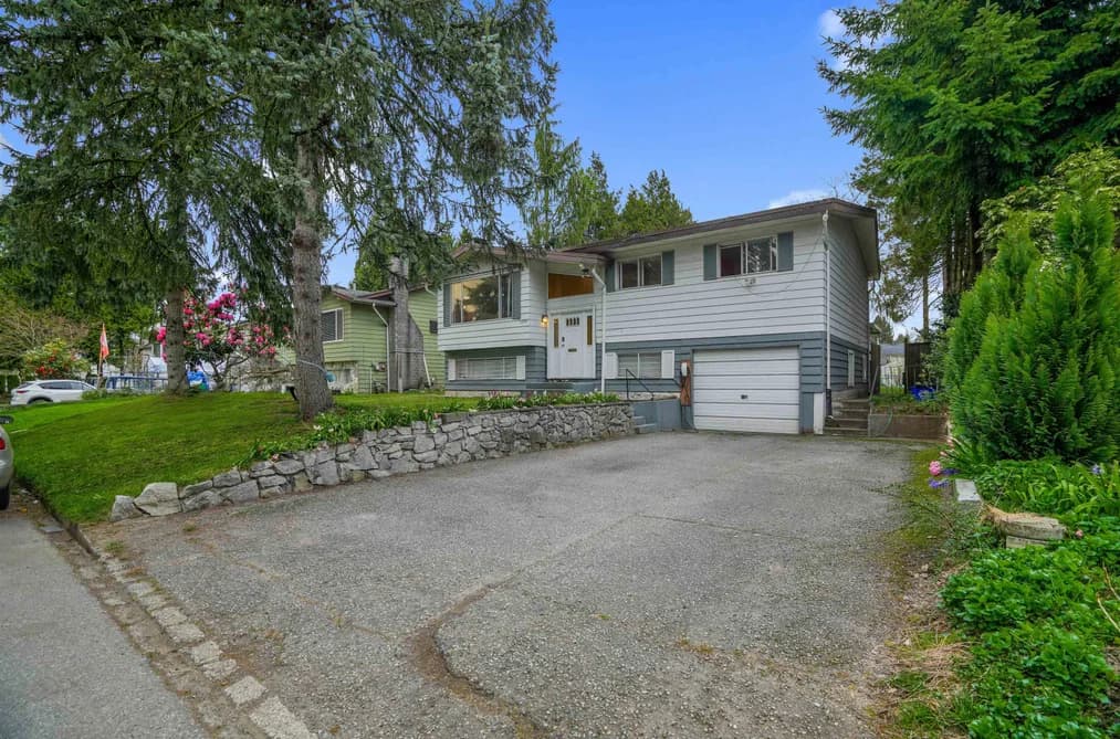 12110 GREENWELL STREET, Maple Ridge, BC — Residential for Sale - Photo 2